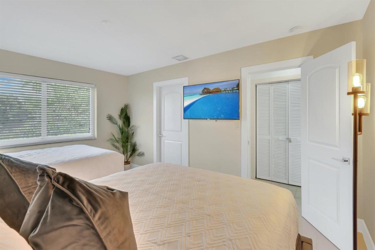 Bright Pompano Beach With Pool Access Extérieur photo