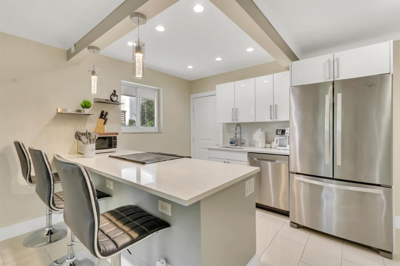 Bright Pompano Beach With Pool Access Extérieur photo